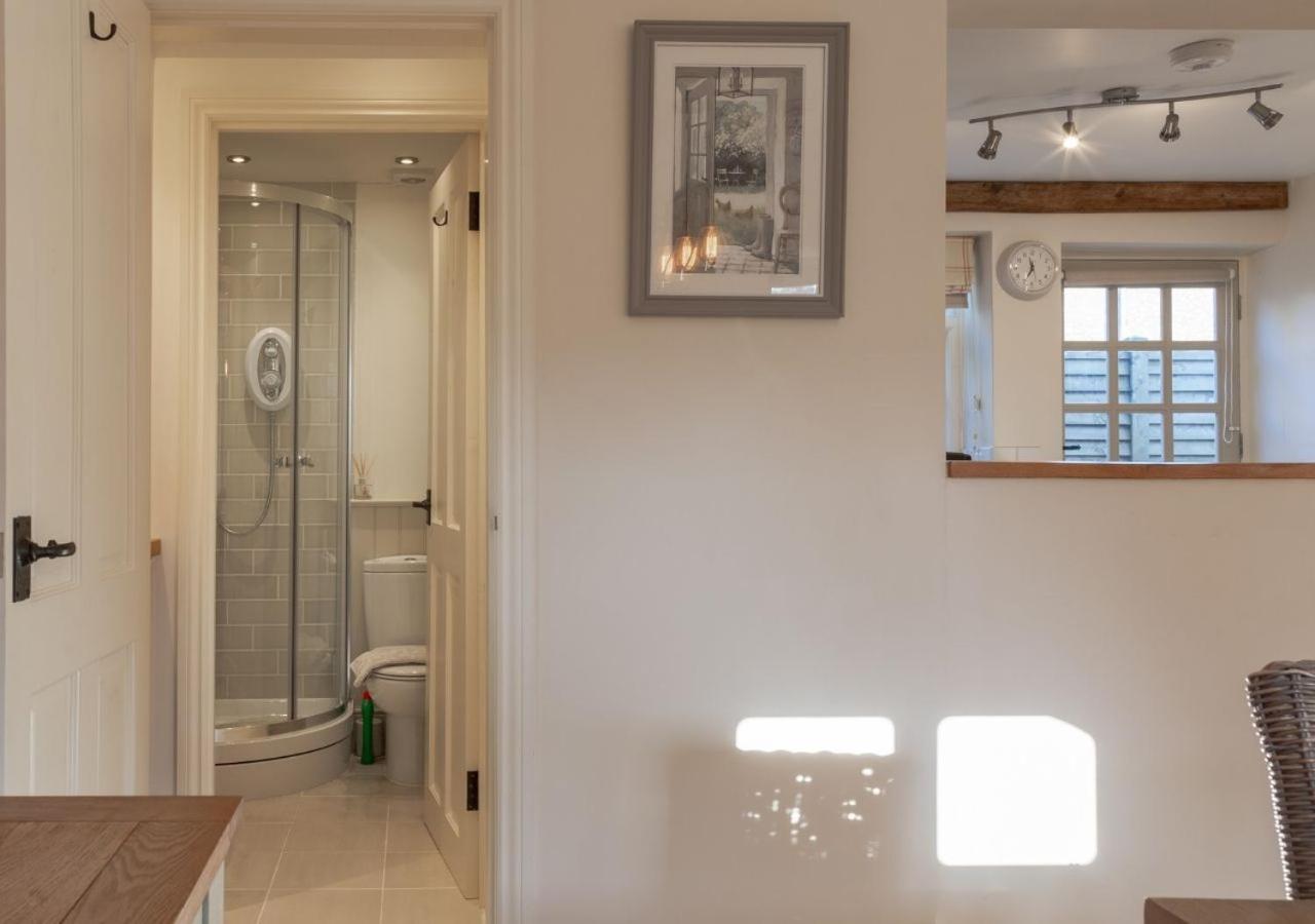 Jasmine Cottage - 2 Bedroom In Heart Of Bourton! Exteriör bild