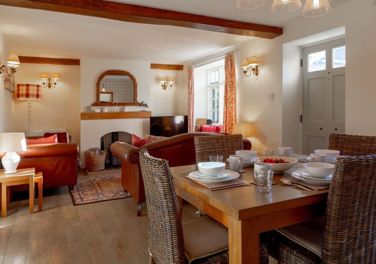 Jasmine Cottage - 2 Bedroom In Heart Of Bourton! Exteriör bild