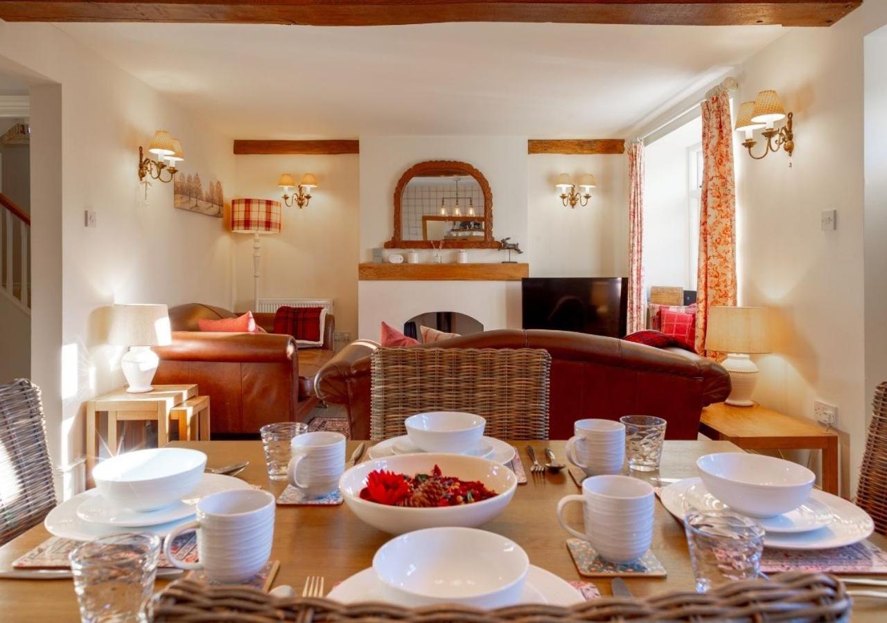 Jasmine Cottage - 2 Bedroom In Heart Of Bourton! Exteriör bild