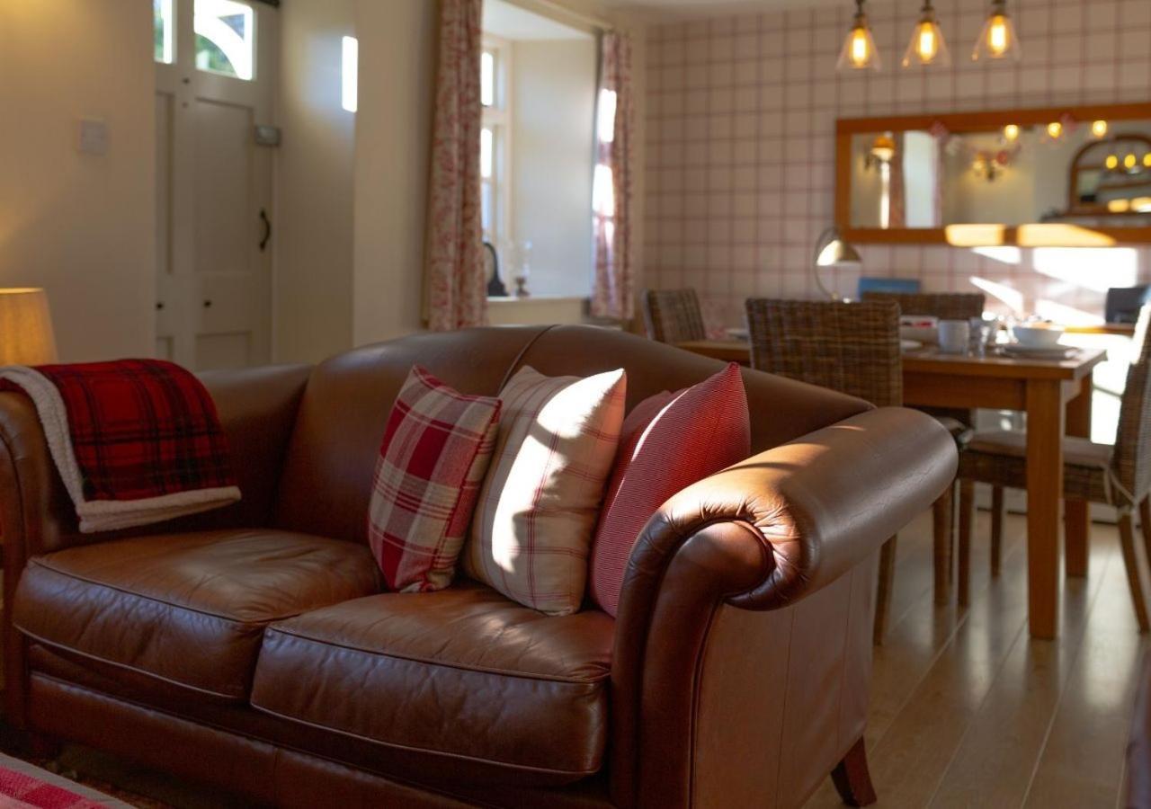 Jasmine Cottage - 2 Bedroom In Heart Of Bourton! Exteriör bild