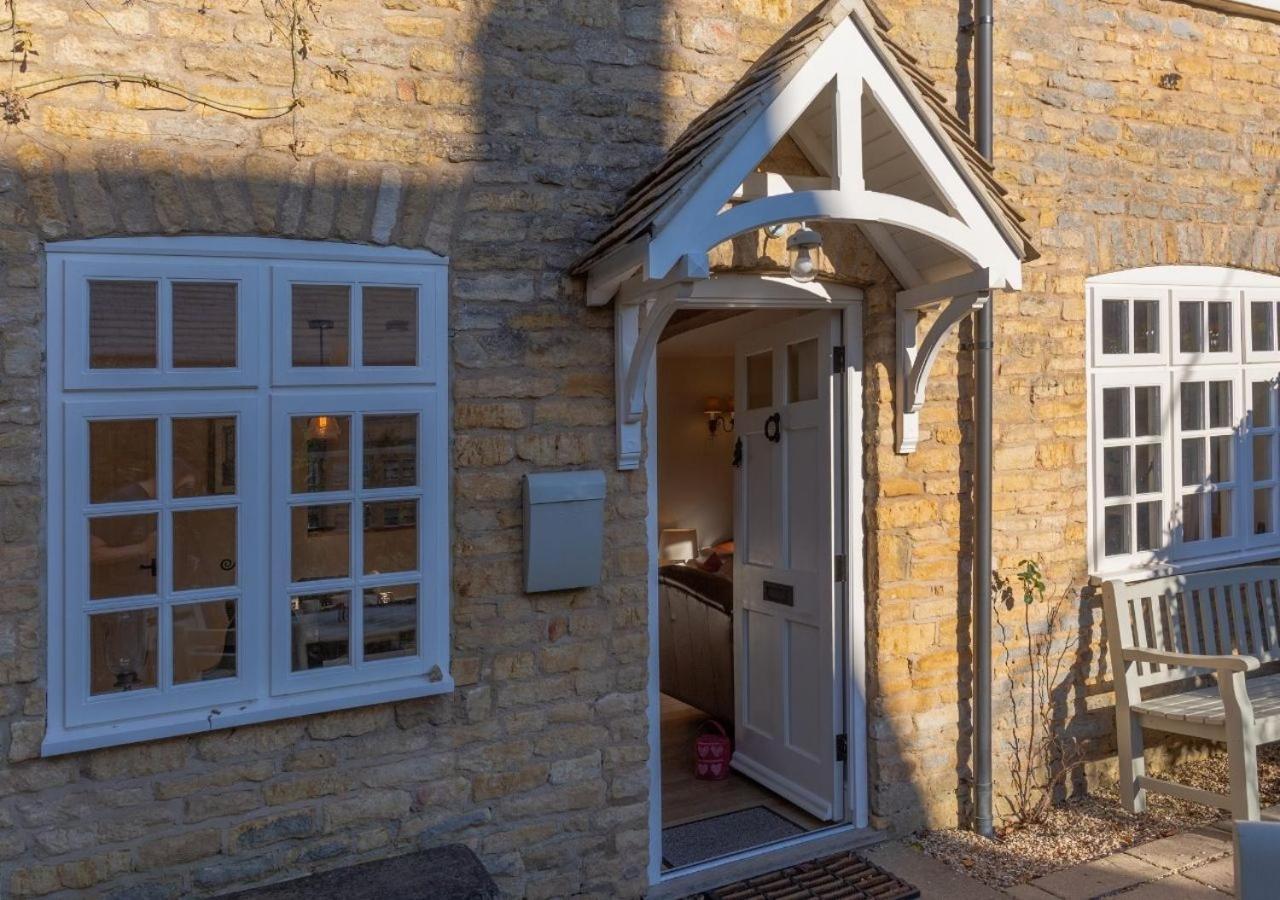 Jasmine Cottage - 2 Bedroom In Heart Of Bourton! Exteriör bild